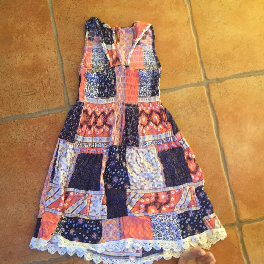 Dress - Picture 2 of 2